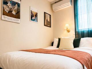 Private rooftop Staywith a stunning church view perfect for romantic evenings Late Check out 2PM - 3
