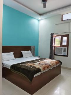 kausalya guest house-near Ram Mandir- by Walking distance - 4