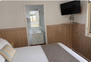 Longreach Starlight Cabins - Boutique Outback Accommodation - 8