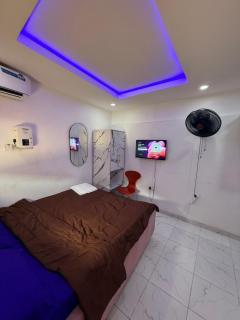 Micro studio apartment in ogudu 15 mins to the airport - 2
