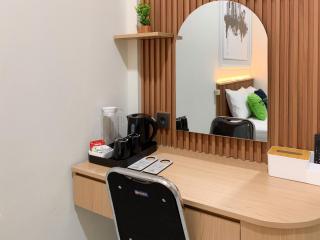 Urbanview Hotel The Little Social Yogyakarta - 6