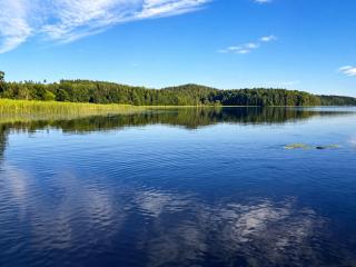 Hus med rodbåt & sjö, nära Astrid Lindgrens Värld - 7