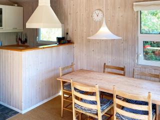 6 person holiday home in Hadsund - 7