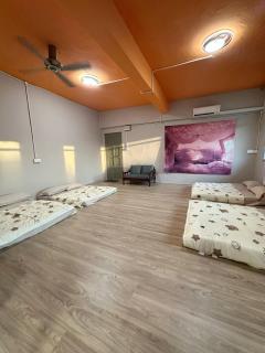 Baby Devil Studio 8 pax Homestay - 5