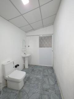 Charlie House - 3