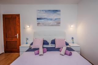 Cozy place near beach in the center Kastel Stari - 0