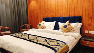 4everstay By Hotel High Bhagsu Nag Ultra Luxury Premium Rooms With Free Parking & Wifi !!! #BestView #Beststay #HighlyRecommeded - 7