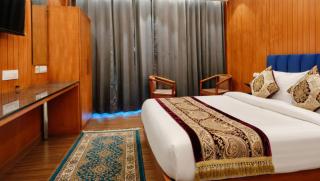 4everstay By Hotel High Bhagsu Nag Ultra Luxury Premium Rooms With Free Parking & Wifi !!! #BestView #Beststay #HighlyRecommeded - 6