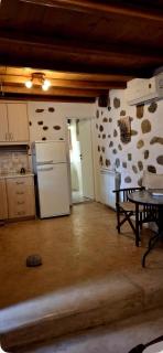 15 minutes to Airport Mykonos cotagge - 2