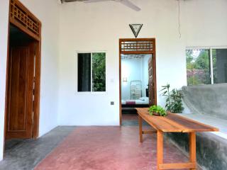 Charlie House - 4