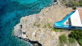 Cliff Villa - Award Winning Luxury Retreat - 4