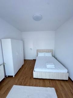 Reinas Apartment - 6