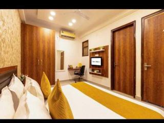 Hotel O Noida 86 retreat - 0