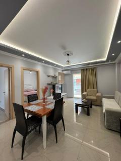 Fluida Beachside Apartments - 9