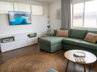 100m to Beach&Shop Spacious Pristine One Story Family Home - 7
