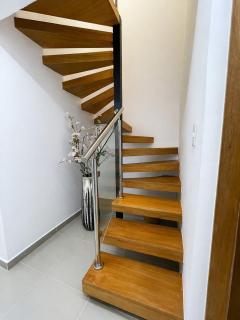 Spacious 4BR Penthouse Patio Perfect for Groups - 3