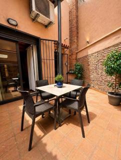 Flaugier Apartments (B2) - 1