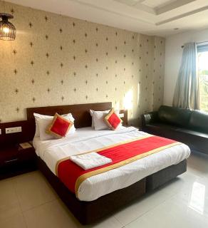Hotel Asha - 5