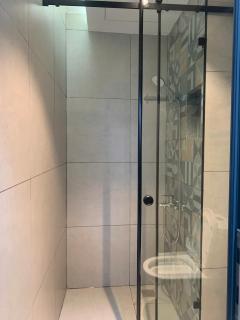 Serenity Hotel Near Tan Son Nhat Airport - 3