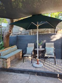 The Cottage - 8