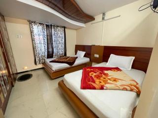 Nilgiris Stayz - Home Stay at Ooty - 8