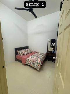 13Homestay - 6