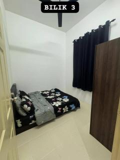 13Homestay - 5