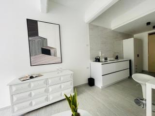 Loft Blanco de Lujo North Point Coliving - 6