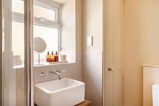Greystones Cottage - 2-Bed Character Cottage, Access to Cotswold Way! - 8