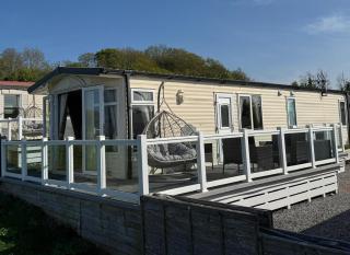Anchor's Drop - Blue Anchor - 1