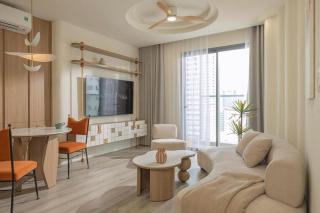 Coastal Charm Ocean View Residence - 8