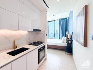 Modern Studio with balcony Binghatti Gardenia - 7