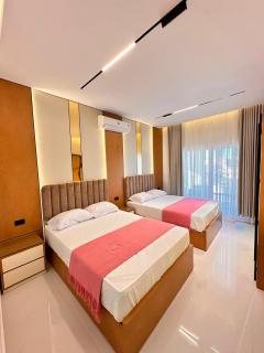 Luxury Stay to Remember 5 Bedroom Rental in Marina 5 ج4 - 7