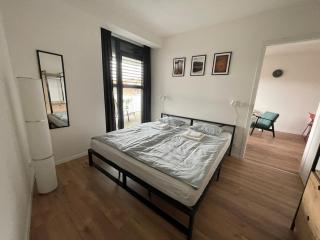 New quiet apartment with a large terrace and private parking - 6