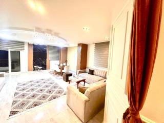 Luxury 3-Bedroom Apartment - 4