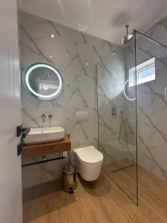 Seli's White Villa - 6