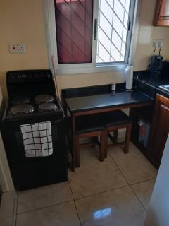 One Bedroomed Apartment - 200 Meters from Manda Hill Mall - 8