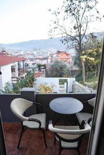 Berat Hill Hostel - 7