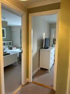 Lismore House,Flat with Private Parking and Lift - 2