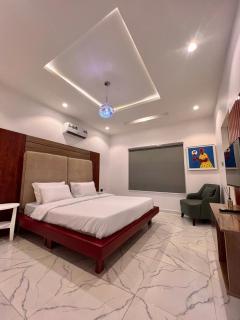 The Chic chamber - 5