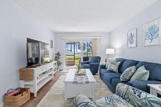 Gone Coastal l Ground Floor Condo l Steps to Beach - 0