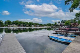 Portage Lakes Escape 5 Bedroom Lakefront with Kayaks - 7