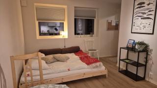 Mountain view, free parking, close to nature! - 7