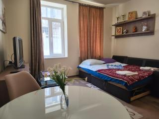 Mariani 2BR by BulgarianHomes - 0