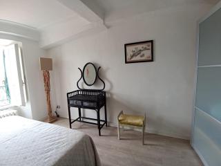 Ameste Home - 2