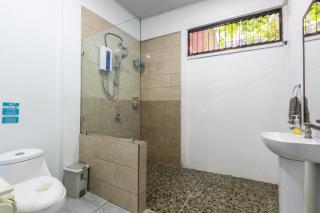 Cahuita Apartment by Angie - 5