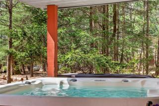 Hot Tub & Fire Pit 1 Min to Lake - 6