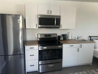 Lakeside Haven suite - 4