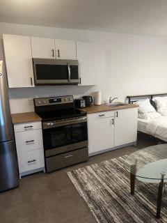 Lakeside Haven suite - 2