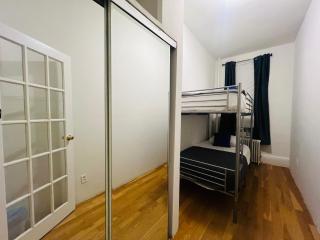 The Hudson Inn & Suites - 7